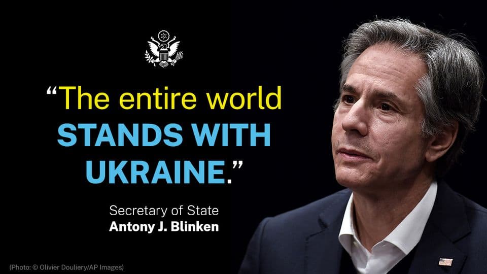 Ambasada amerikane publikon mesazhin e Blinken: E gjithë bota është me Ukrainën
