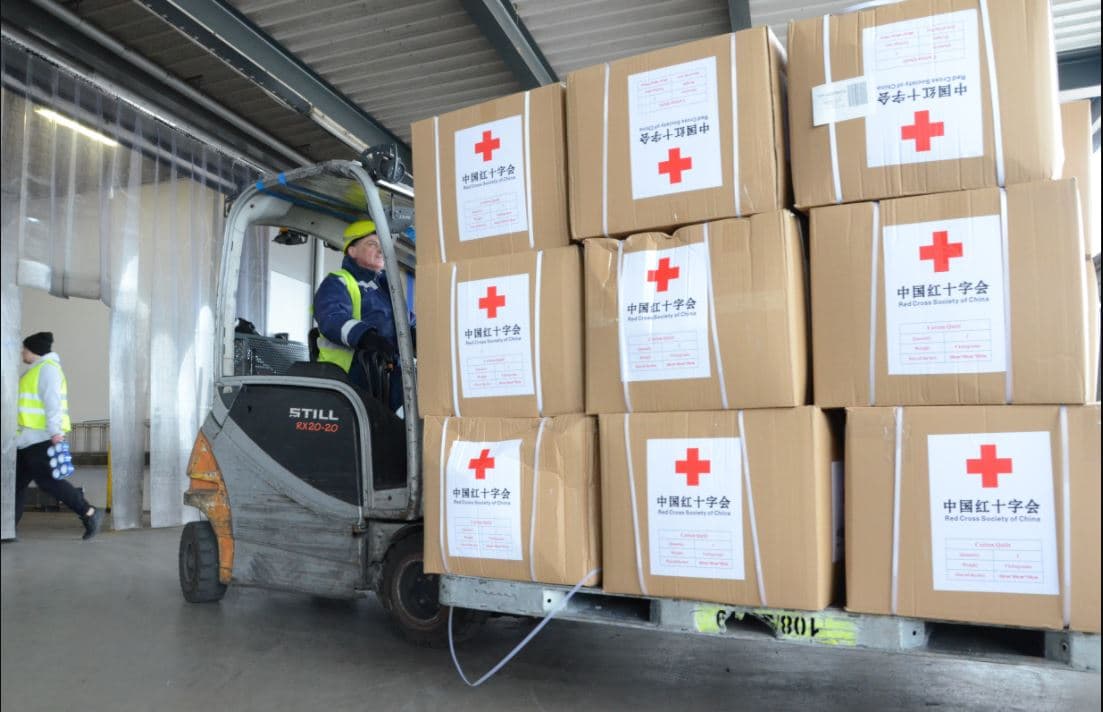 Kina ofron një tjetër paketë humanitare për Ukrainën