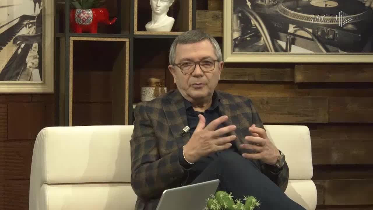 “Portreti i pambaruar” i Namik Ajazit (VIDEO)