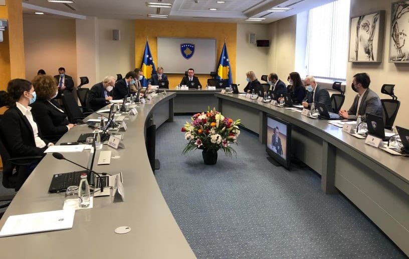 Qeveria e Kosovës dërgon në Ukrainë kontingjentin e parë me ndihma humanitare