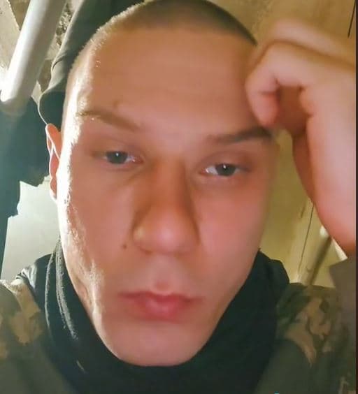 Lë futbollin për t’iu bashkuar luftës në Ukrainë: Gati për “mision vetëvrasës”, kjo mund të jetë videoja ime e fundit