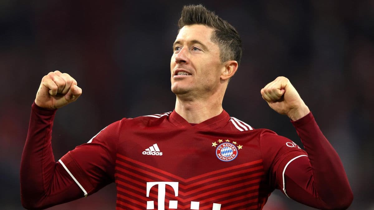 Lewandowski i vetëofrohet Barcelonës