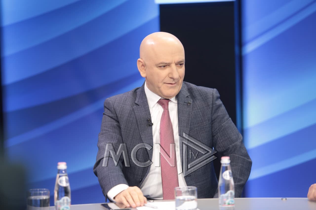 Bejko: Për tu bashkuar PD, duhet të tërhiqet Berisha