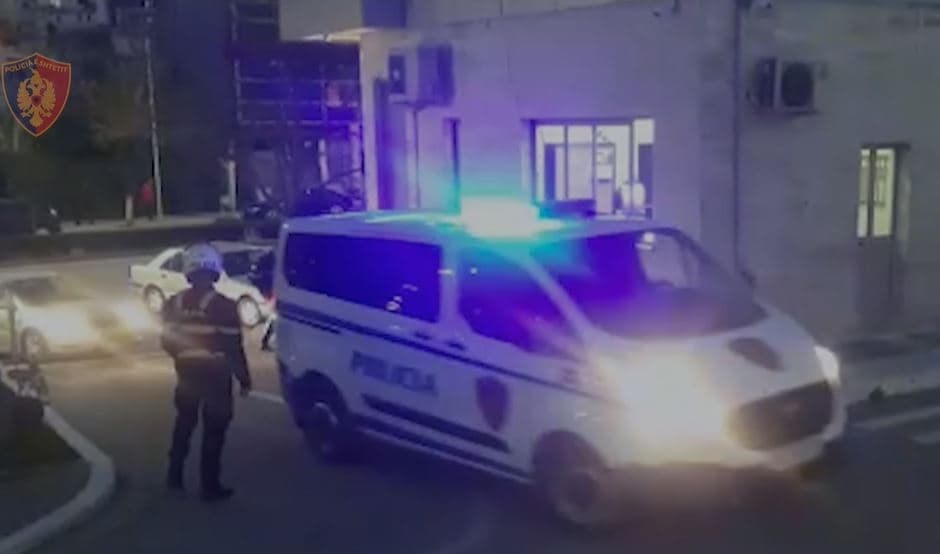 Transportonin emigrantë, arrestohen dy të rinj në Gjirokastër