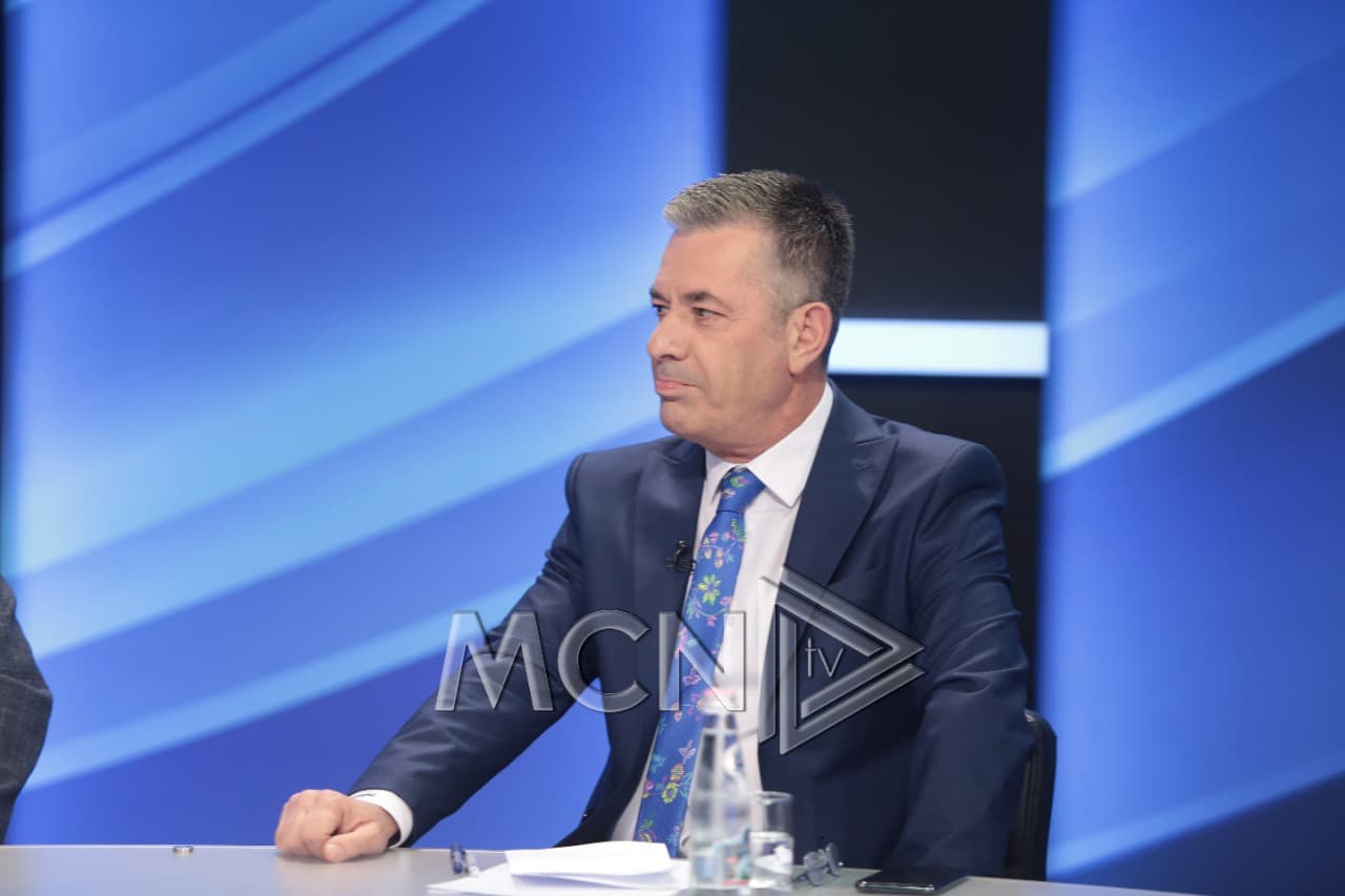 PD pas largimit të Bashës, Vangjeli: Si burri që tund certifikatën e martesës, ndërsa gruaja fle me një tjetër