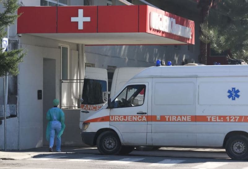 Covid i merr jetën një qytetari, identifikohen 61 raste të reja