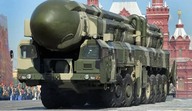 Katër rastet në të cilat Rusia, mund të përdorë bombën atomike