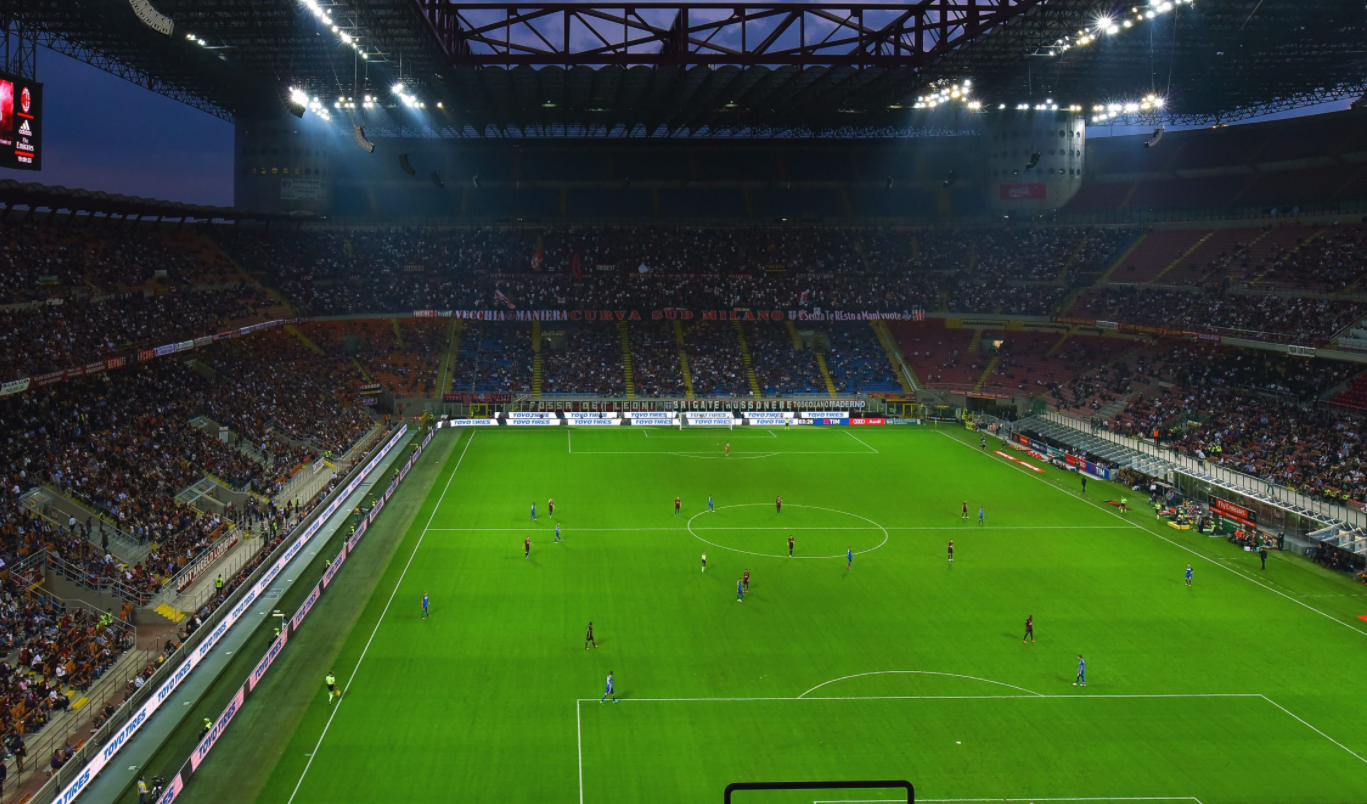 Stadiumet me kapacitet të plotë në Itali, qeveria heq kufizimet