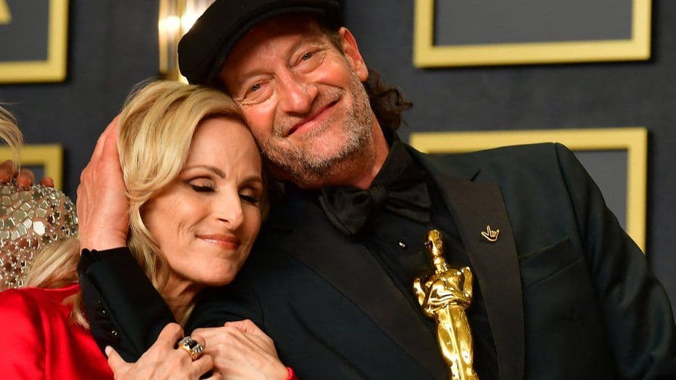 "Coda" fiton Oscars për filmin më të mirë (VIDEO)