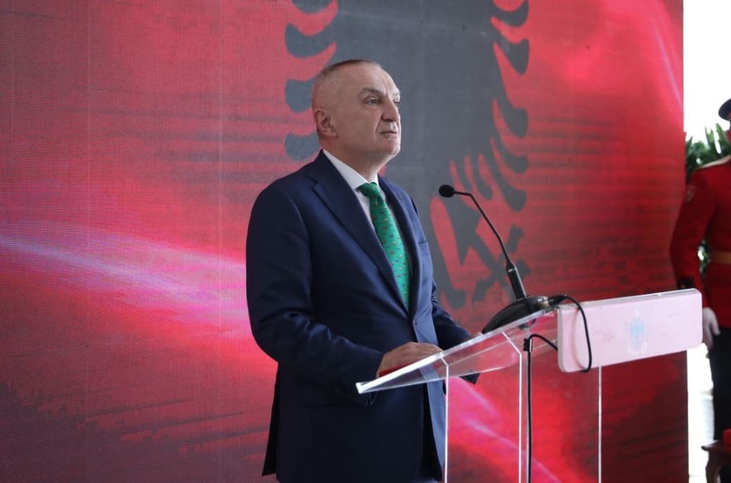 Meta dekreton tre ligje, mes tyre përfitimi i pensionit për shqiptarët që punojnë në Kosovë dhe anasjelltas