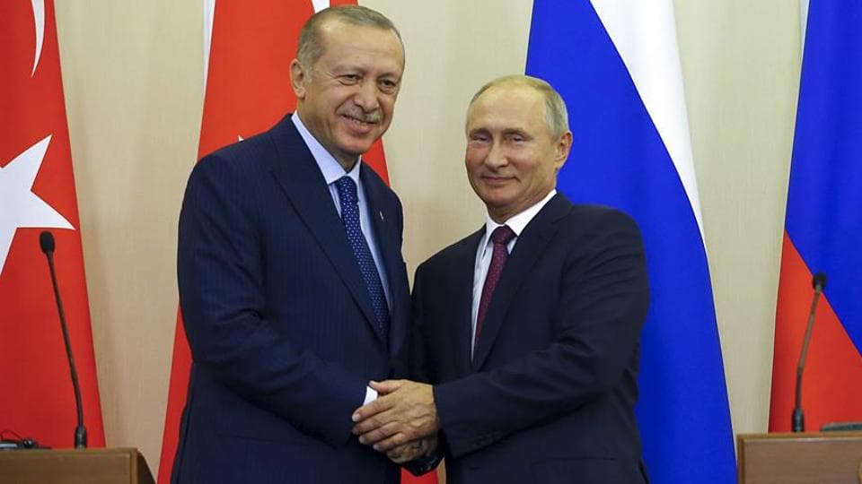 Bisedimet e radhës në Stamboll, zbardhet biseda telefonike Erdogan-Putin
