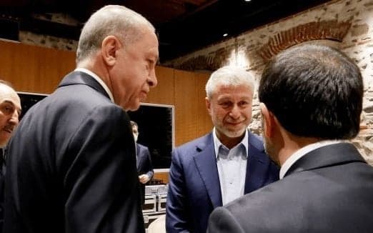 Kremlini: Abramovich nuk është anëtar zyrtar i delegacionit rus, por ka miratimin nga të dyja palët