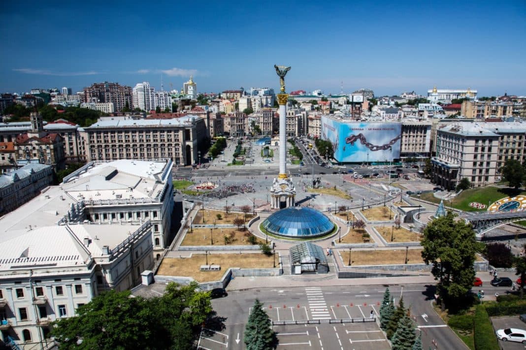 Rusia përbën 'kërcënim' për Kievin