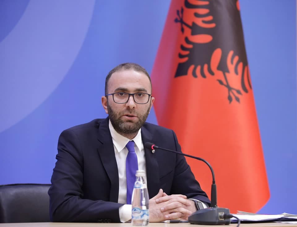 Bardhi i përgjigjet Berishës: Imponimi ndaj grupit parlamentar, i papranueshëm