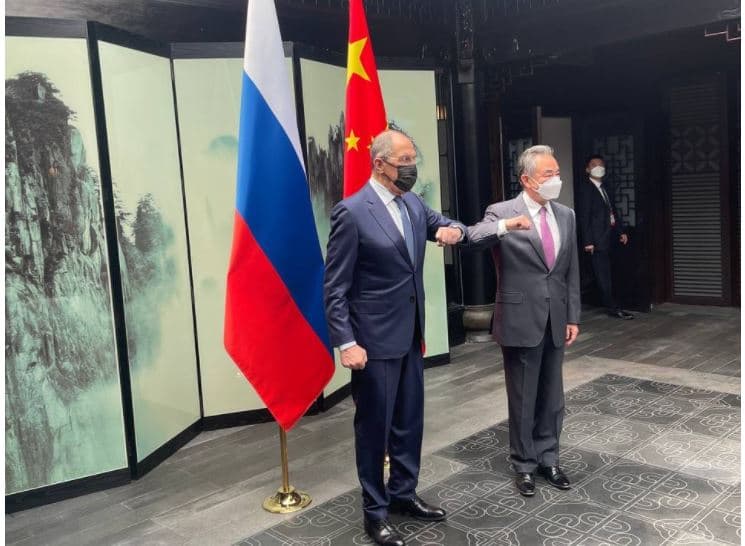 Pas bisedimeve për paqe me Ukrainën në Stamboll, Lavrov shkon në Kinë
