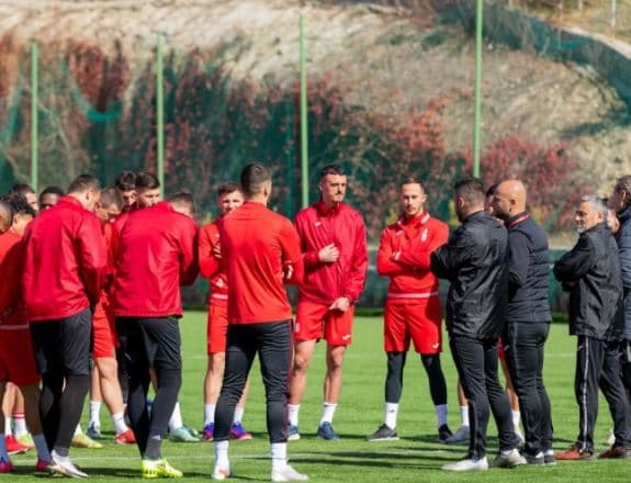 Dy mungesa të rëndësishme te Partizanit, Mehmeti pa dy titullarë ndaj Laçit
