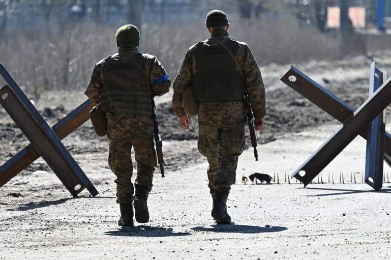 AFP: Ukraina dhe Rusia shkëmbejnë trupat e kapur