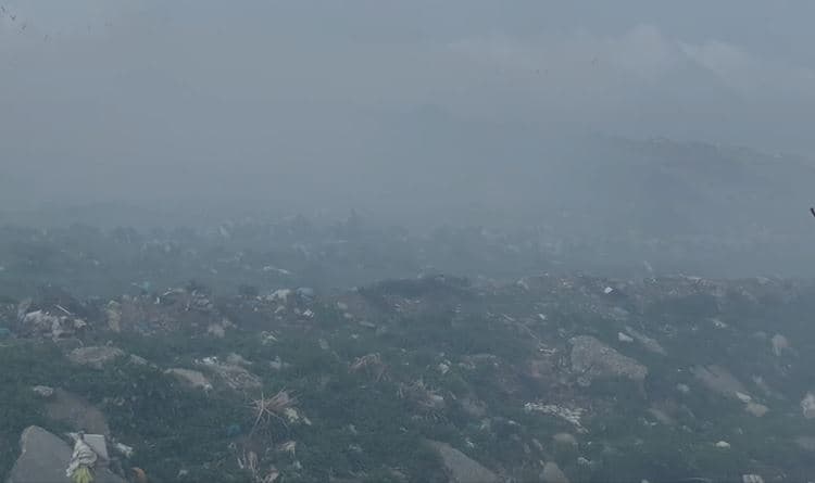 Zona nën tym, digjet prej 3 ditësh fusha e mbetjeve në Vlorë