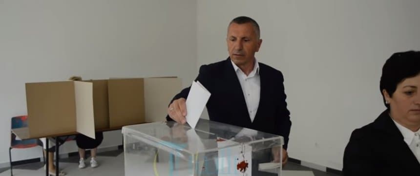  Shaip Kamberi, deputeti i vetëm shqiptar në Parlamentin e Serbisë