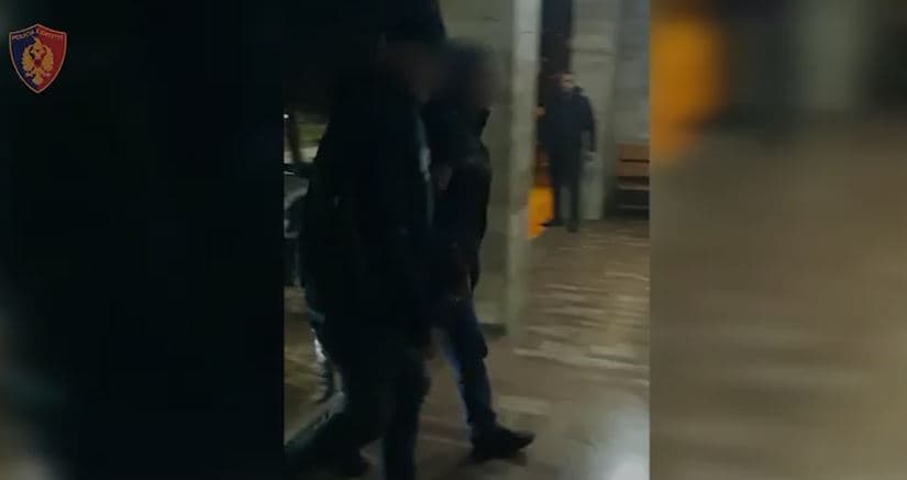 Në kërkim për drogë, e kap “Zall Herri”/ Emri