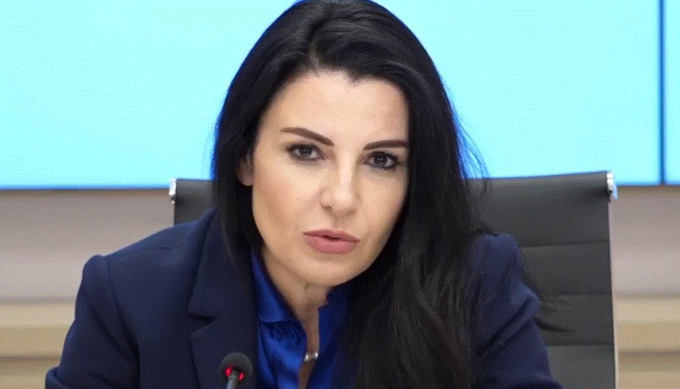 Kriza energjitike/ Balluku: Do të prodhojmë energji me dy anije, e kufizuar por e misheluar!