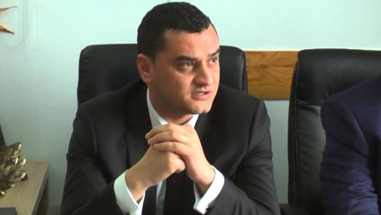 Jep dorëheqjen drejtori i Hekurudhës Shqiptare
