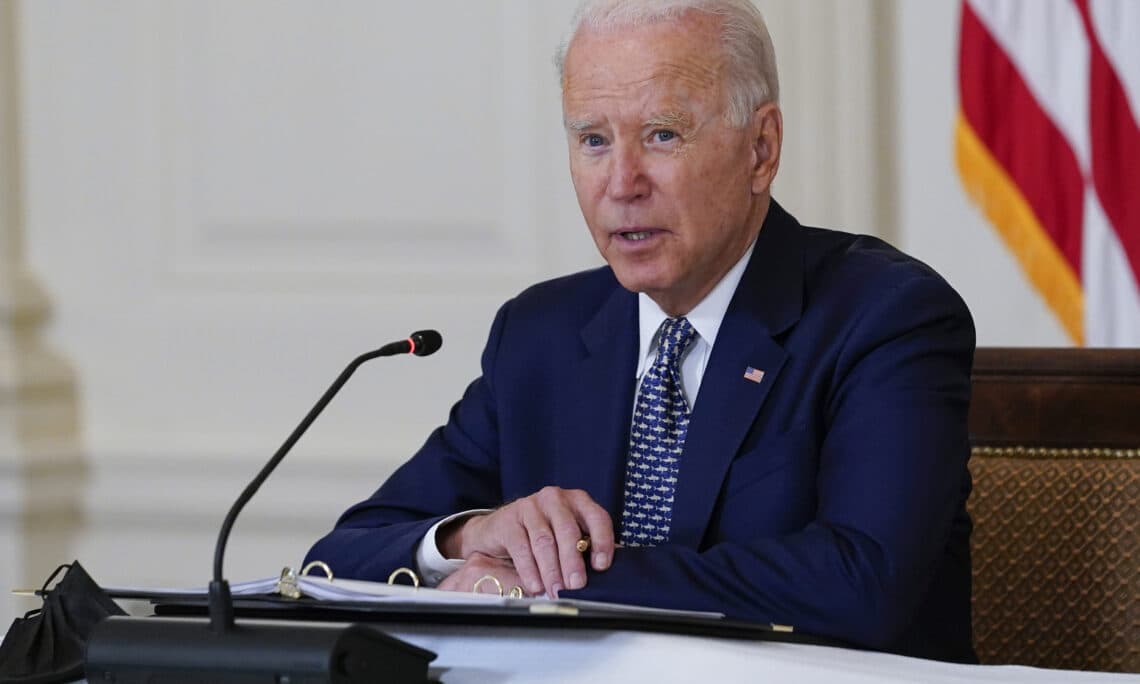 Biden: Krime të mëdha lufte po zbulohen në Ukrainë, do vendosim sanksione të reja ndaj Rusisë