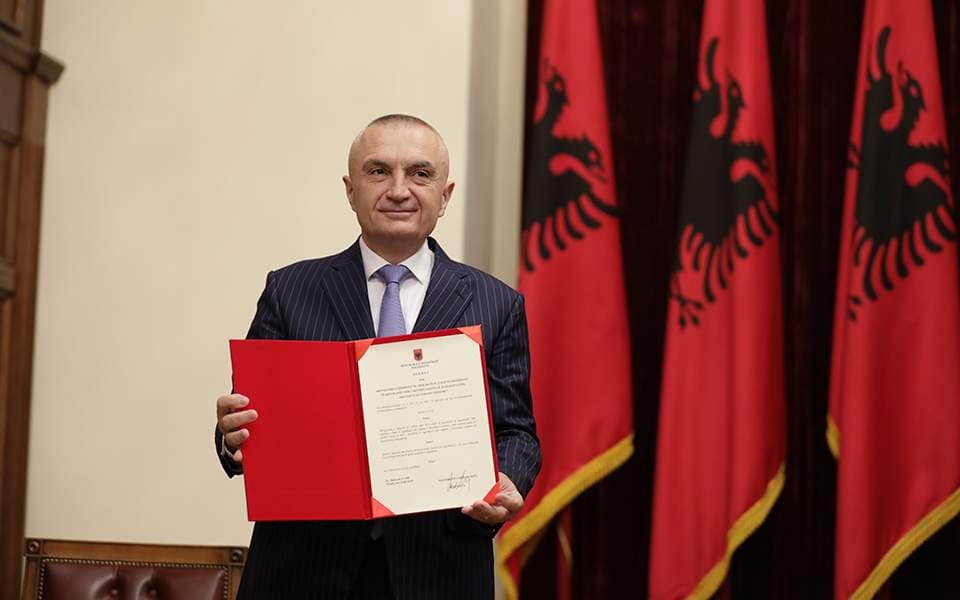 Meta dekreton dy marrëveshjet mes Shqipërisë dhe Kosovës