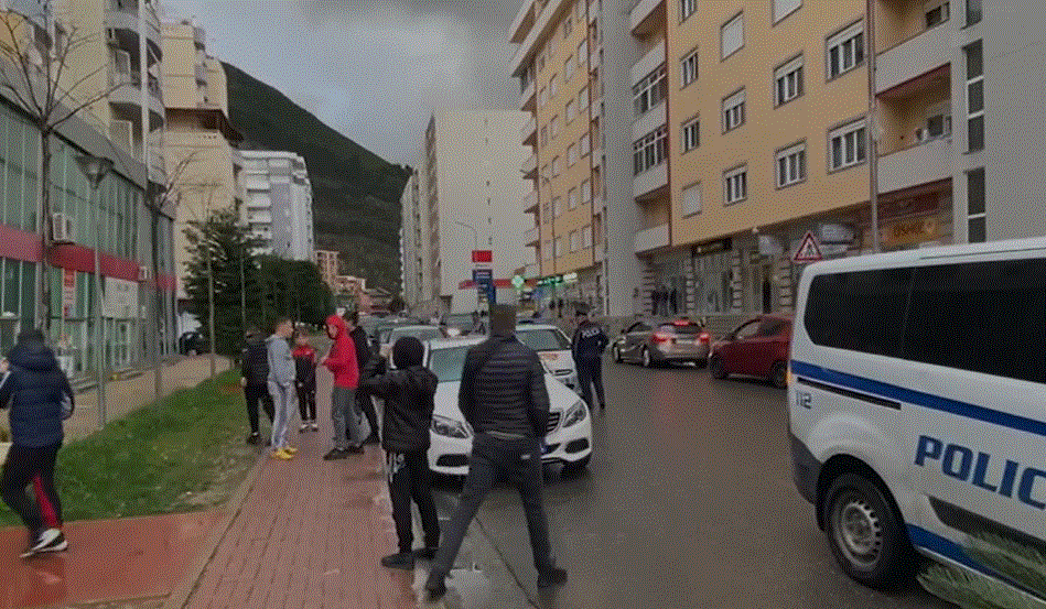 Lezhë, 13-vjeçarja bie nga dritarja e banesës