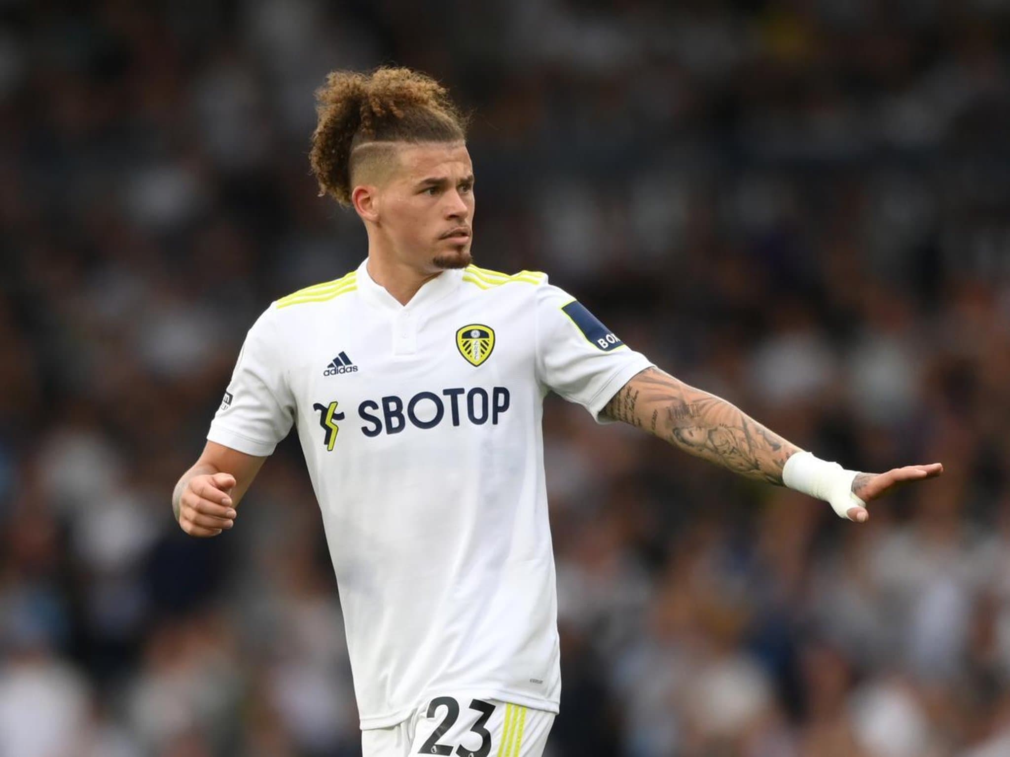                 Liverpool insiston për Kalvin Phillips 