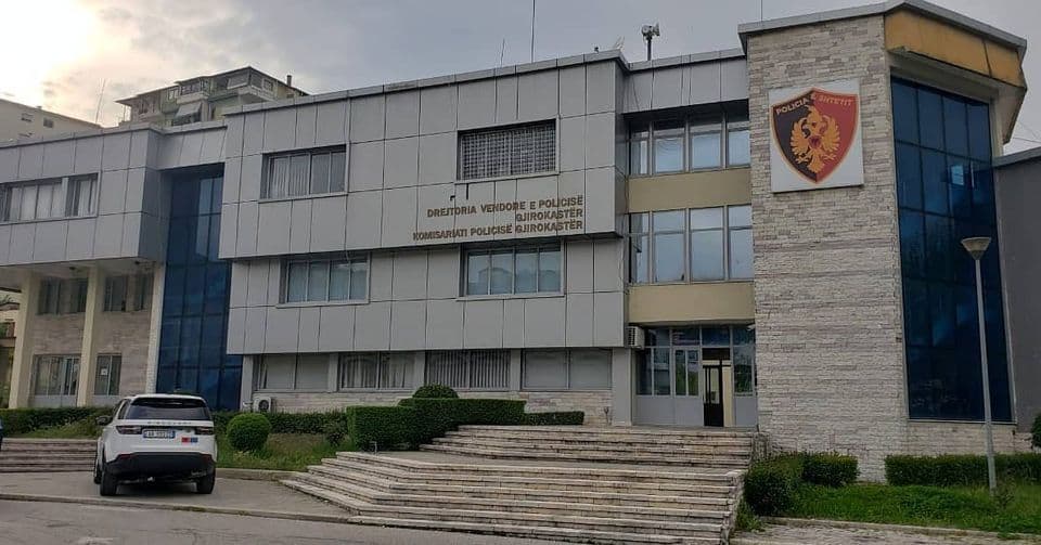 Transportonte emigrantë të paligjshëm kundrejt parave, në pranga 41-vjeçarja