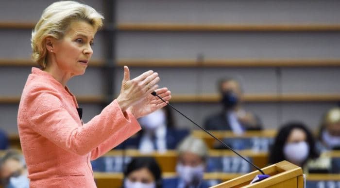 Von der Leyen paralajmëron Hungarinë: Nëse paguani në rubla, ju shkelni sanksionet e BE-së