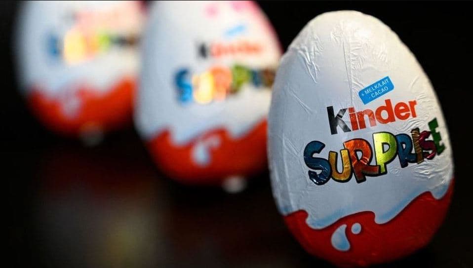 Mbyllet fabrika që prodhonte çokollata Kinder, reagon ministri 