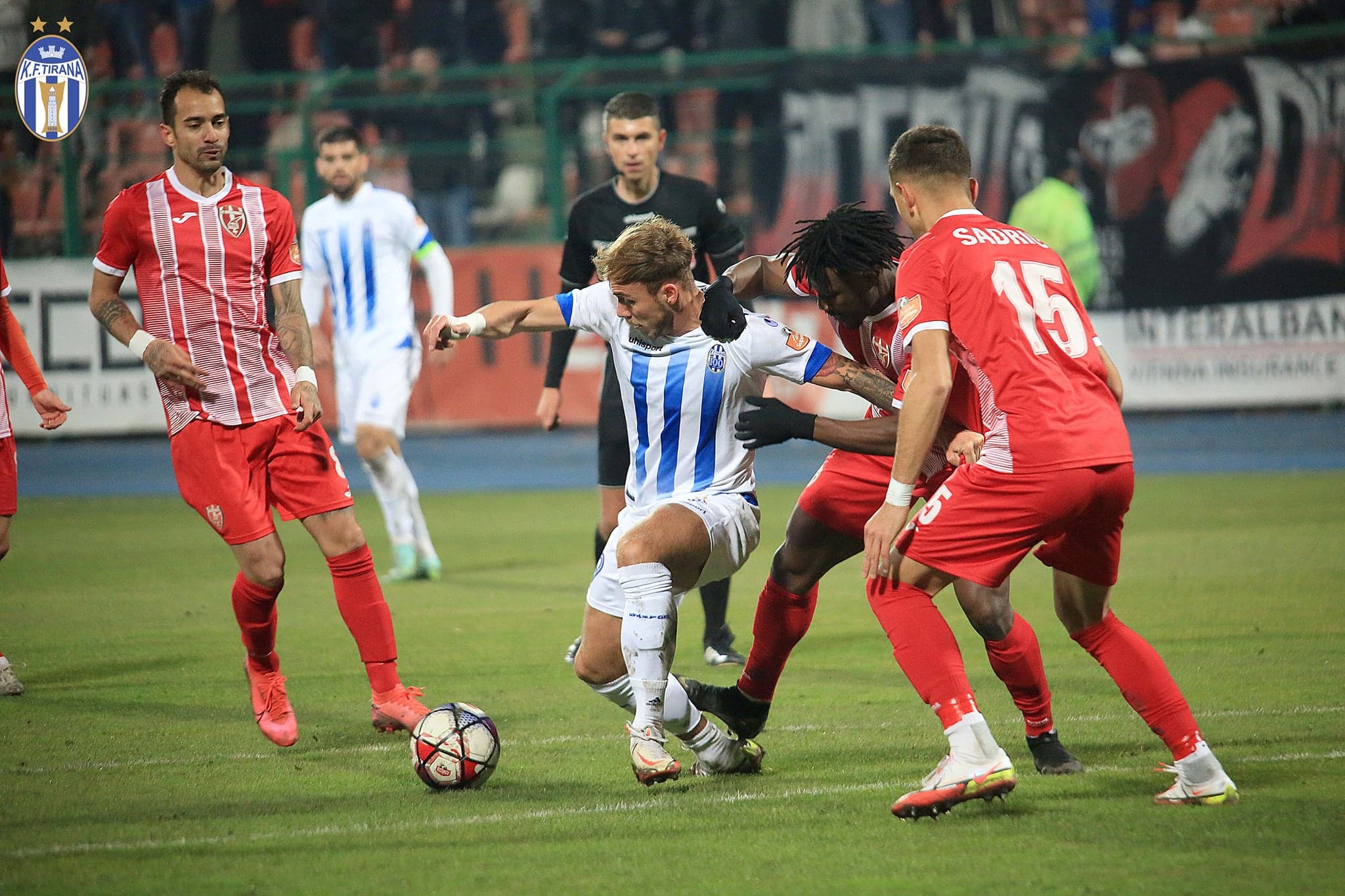 Skënderbeu-Tirana, zbulohen formacionet zyrtare