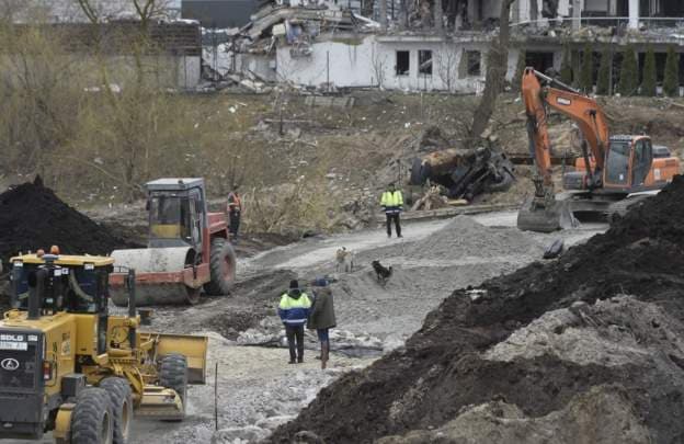 BE premton mbi 2.7 mln dollarë për hetimin e krimeve të luftës në Ukrainë