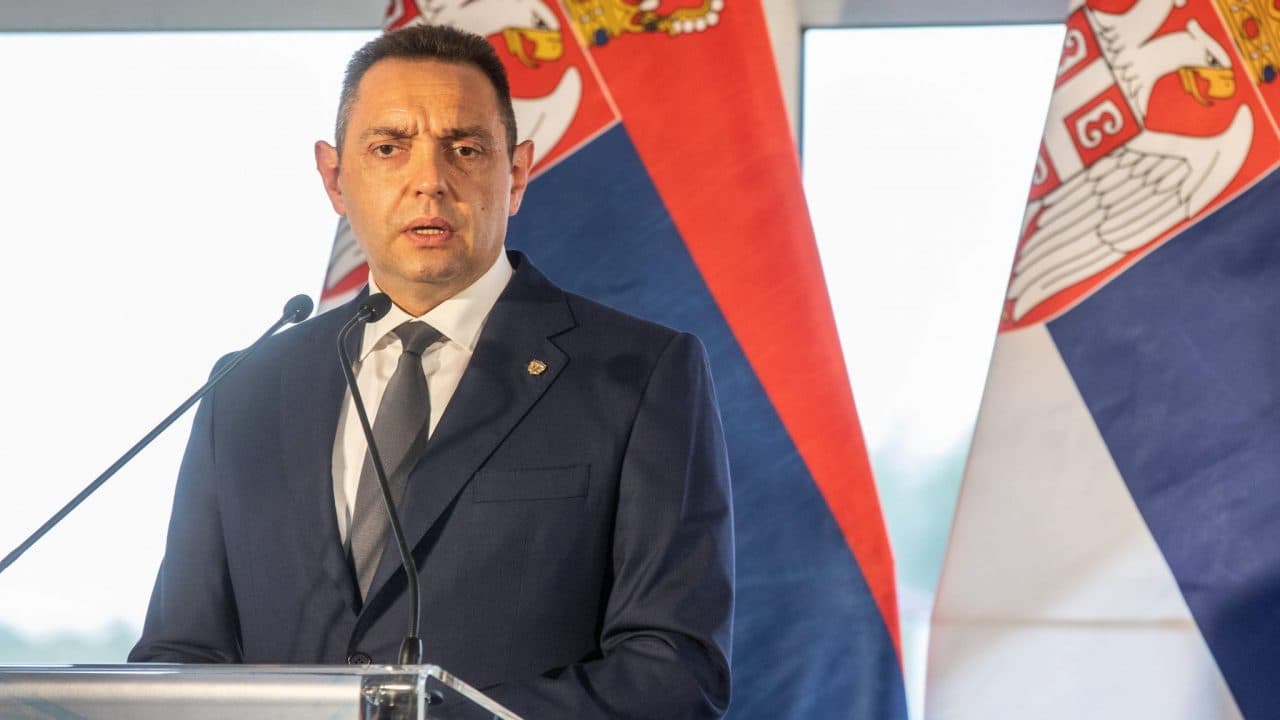 Serbia, sanksione ndaj Rusisë pas zgjedhjeve? Flet ministri i Brendshëm
