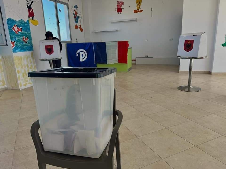  Zgjedhjet për krerët e degëve të PD/ Të dielën votohet për kryetar në Vlorë