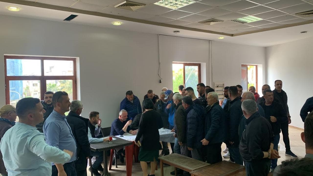 Përfundon procesi i votimit në Gjirokastër, Përmet dhe Tepelenë, zgjidhen kryetarët e degëve të PD