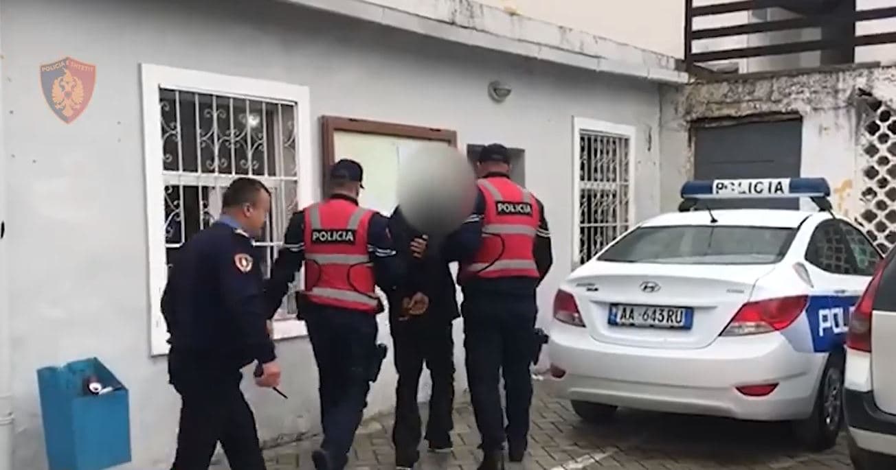 Zbardhen 14 vjedhje në Berat, dy të arrestuar/ Emrat