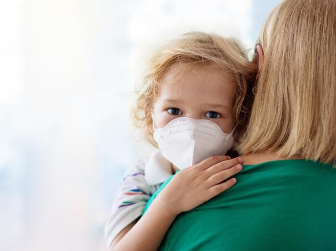 Rastet sa vijnë e shtohen/ Pikëpyetje mbi hepatitin që po prek fëmijët në Europë dhe SHBA