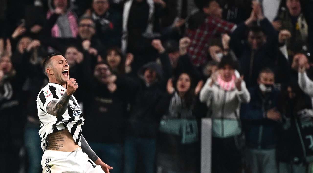 Juventusi kualifikohet në finalen e Kupës, sfidon Interin (VIDEO)