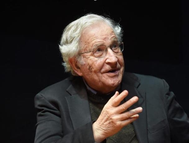 Chomsky: SHBA është paralajmëruar prej 30 vitesh për atë që po ndodh në Ukrainë
