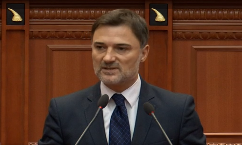Presidenti, Alibeaj: Nuk do t'ia japim kënaqësinë perverse për të bërë shfaqje