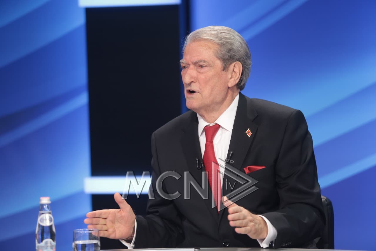 Berisha tregon momentin më të vështirë në politikë: Të gjithë mbajtën qëndrime armiqësore ndaj meje