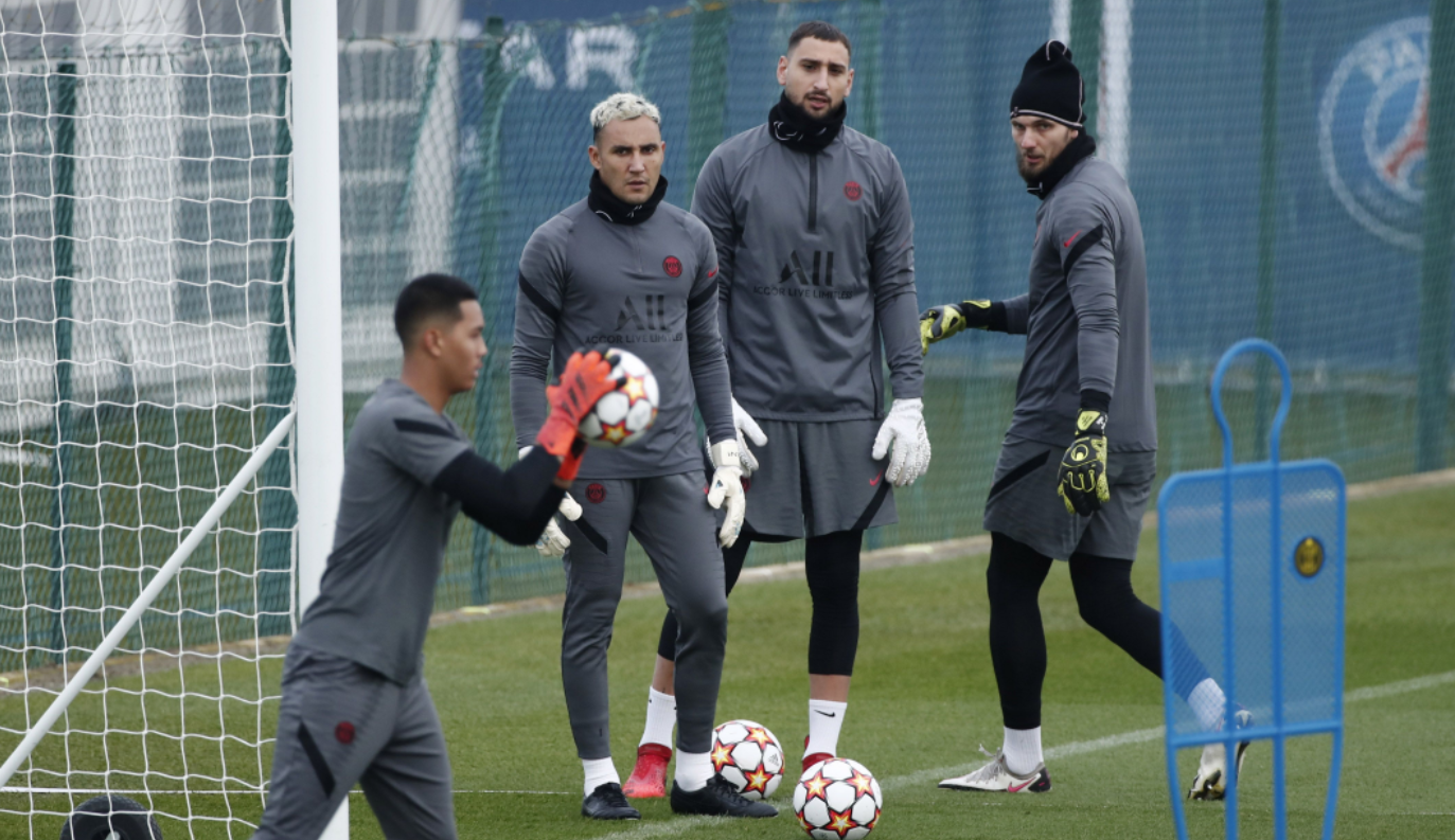 Donnarumma titullar, Navas mediton largimin: Nuk dua ta jetoj sërish këtë situatë