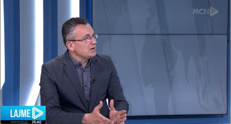 Bujar Nishani trajtohet në spital për pneumoni, Skëndaj tregon gjendjen e ish-Presidentit 