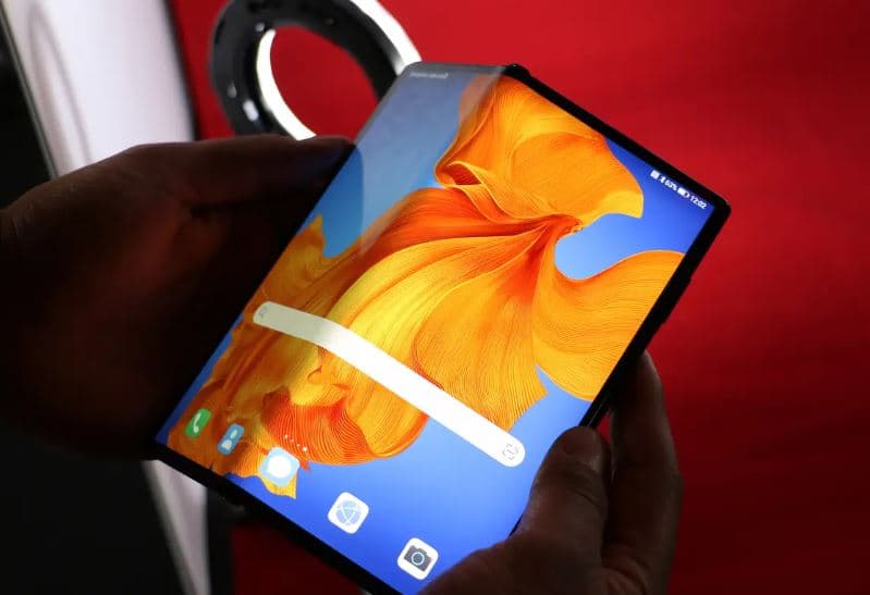 Huawei sjell smartfonin me palosje