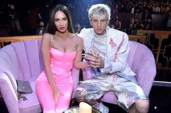 Urimi i veçantë i Megan Fox për ditëlindjen e Machine Gun Kelly
