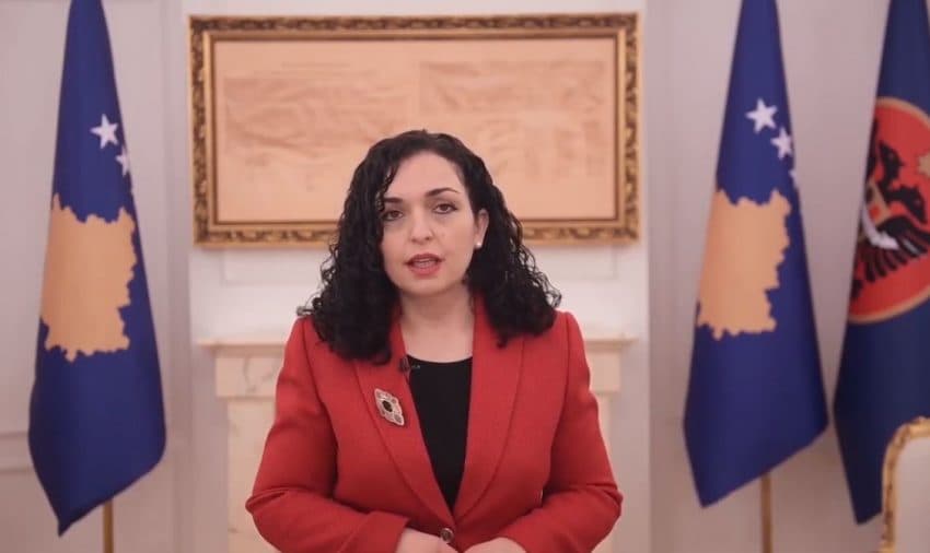 Pashkët ortodokse/ Osmani: Solidarizohemi me ukrainasit që sot festojnë nën atmosferën e luftës