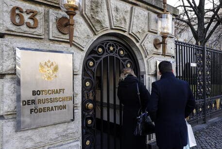 Rusia dëbon 40 diplomatë gjermanë